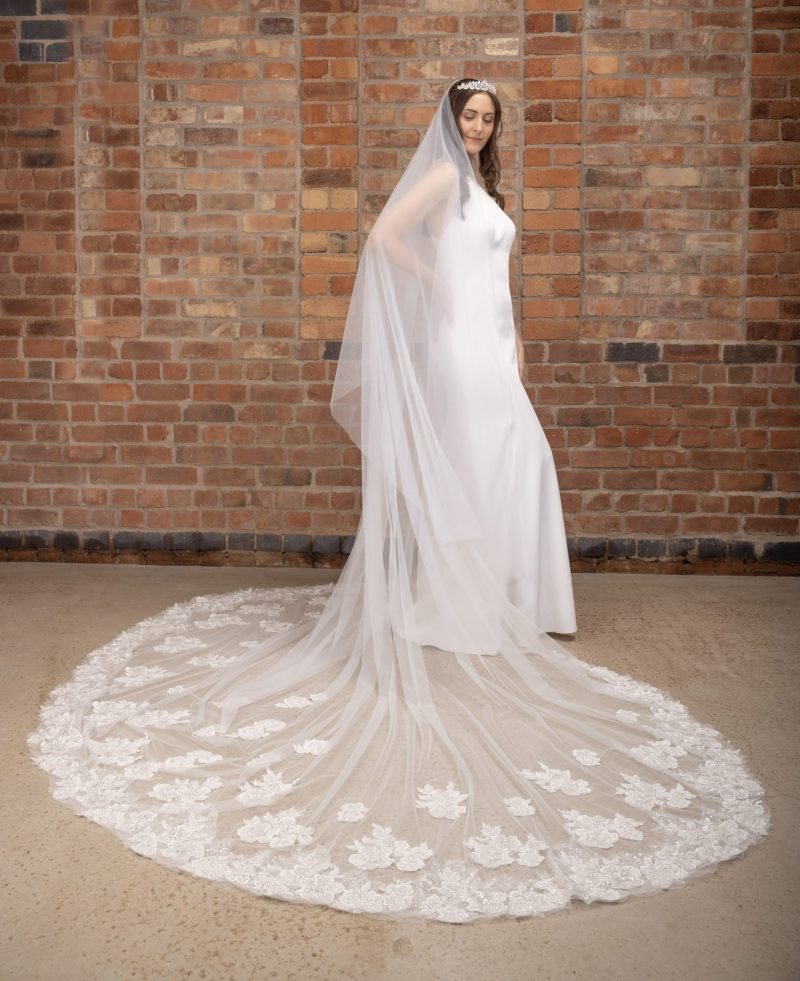 PBV9045 300 scaled | The Perfect Bridal Company