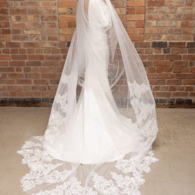 PBV9048 400 1 scaled | The Perfect Bridal Company